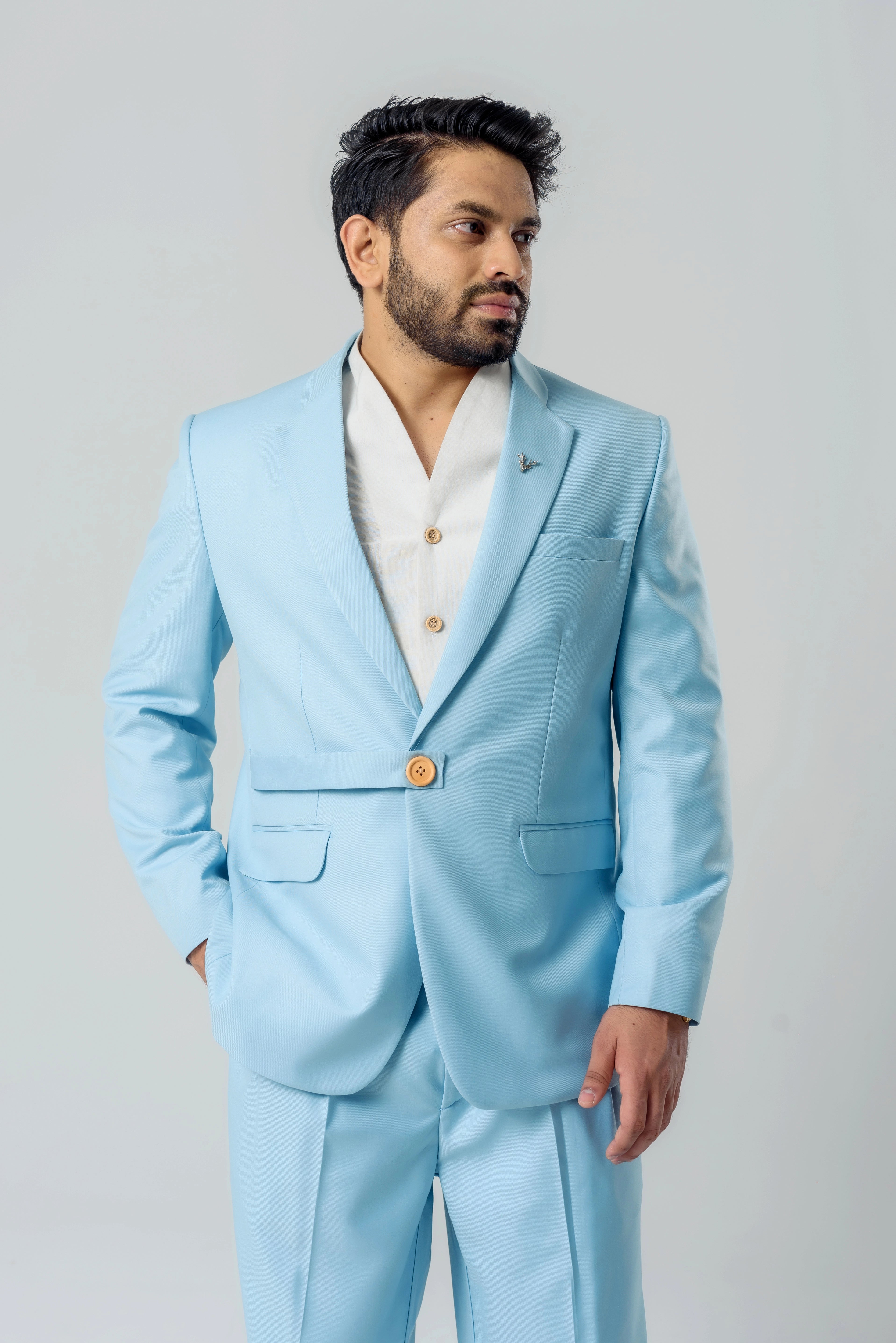 Selig Suit